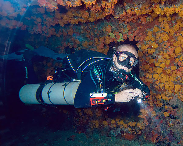 multilevel-diver
